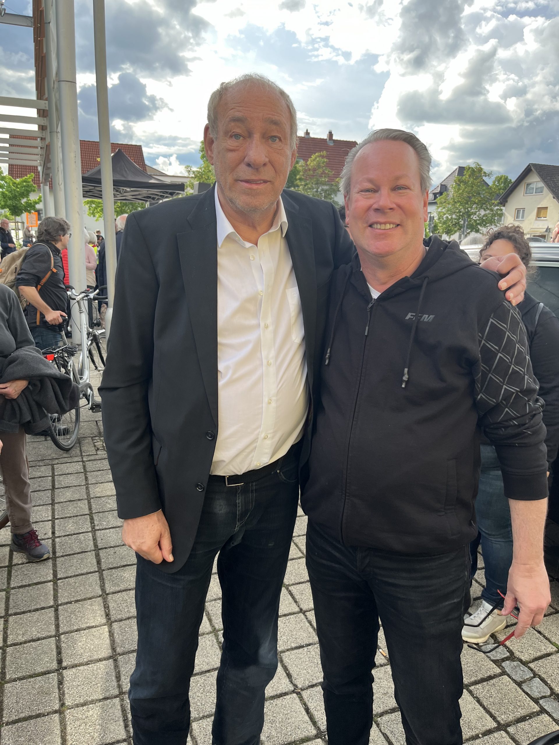 Burkhard Ziegler: Kandidat für die Bürgermeisterwahl am 16. März 2025 in Mörfelden-Walldorf Burkhard Ziegler: Kandidat für die Bürgermeisterwahl am 16. März 2025 in Mörfelden-Walldorf