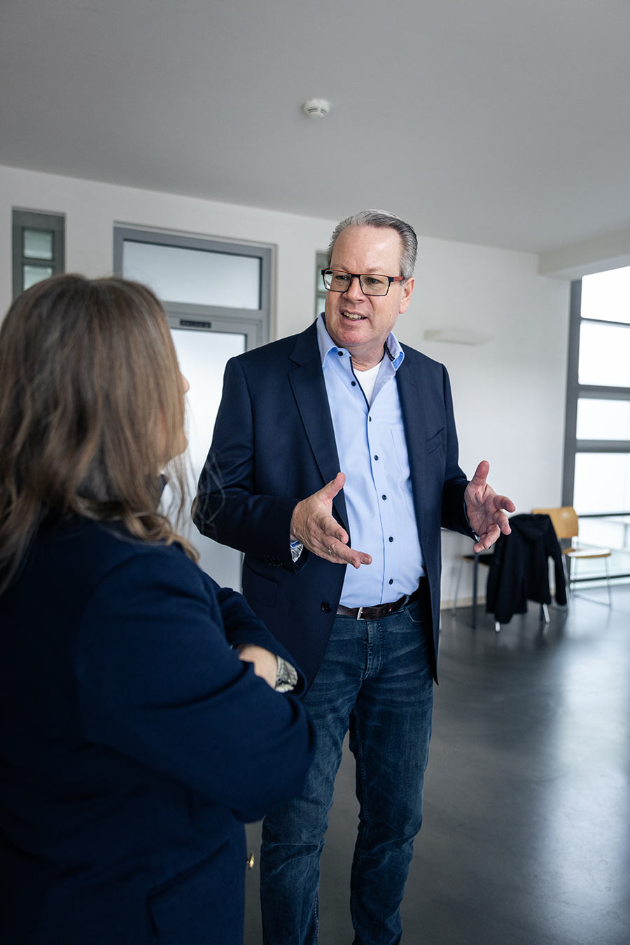 Burkhard Ziegler: Kandidat für die Bürgermeisterwahl am 16. März 2025 in Mörfelden-Walldorf Burkhard Ziegler: Kandidat für die Bürgermeisterwahl am 16. März 2025 in Mörfelden-Walldorf